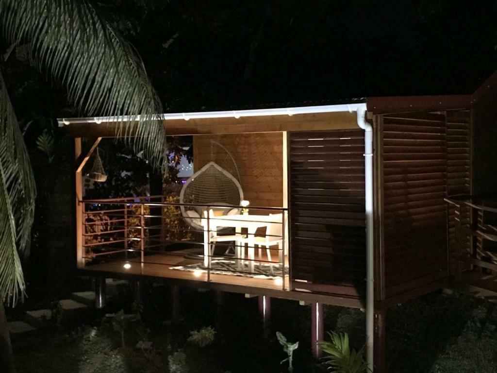 Charmant Bungalow Au Coeur De L'Ile Baie-Mahault Ngoại thất bức ảnh